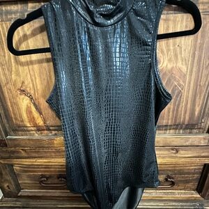 Black Sleeveless Top